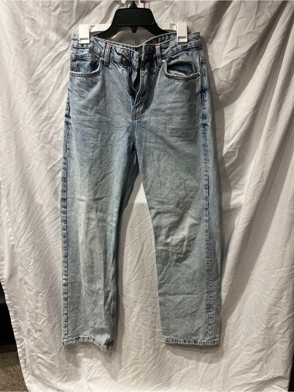 Zara Pale Blue Relaxed Straight-Leg Jeans